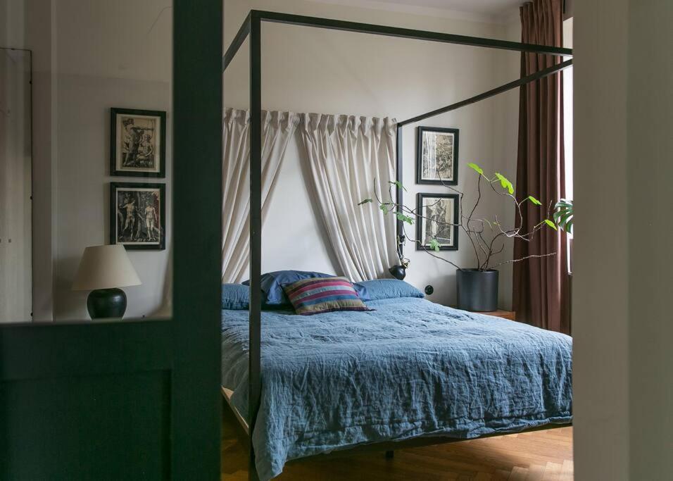 Dark Blue Apartment 바르샤바 외부 사진